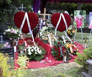 Tak wygląda grób Katarzyny Stoparczyk. Została pochowana na prywatnej uroczystości
