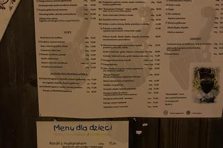 Nad Bałtykiem czy w Tatrach? Gdzie w te wakacje było drożej? Porównujemy ceny z Zakopanego i Jastarni