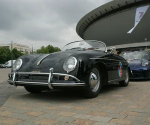 Legendarna auta wyruszyły na Porsche Parade 2023