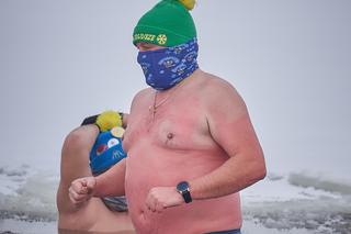 Świąteczna Piątka - bieganie i morsowanie w Borkowie koło Kielc
