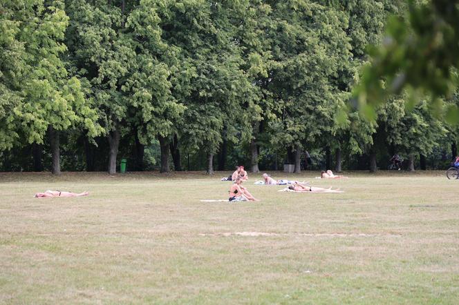 „Plażing i smażing” nad Zalewem Zemborzyckim w Lublinie! Tak się odpoczywa w Lublinie. ZDJĘCIA