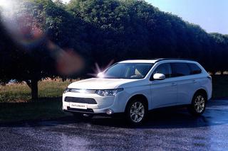 NOWY Mitsubishi Outlander 2013