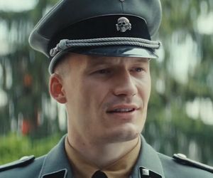 Zatoka szpiegów 2 sezon odc. 2. Heinrich Engel (Michał Balicki)