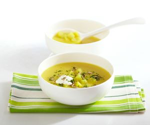 Oberiba – śląski klasyk! Aromatyczna zupa z kalarepy, która zachwyca smakiem