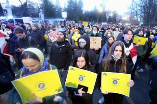 Kijów-Warszawa jedna sprawa. Kolejny protest pod ambasadą Rosji