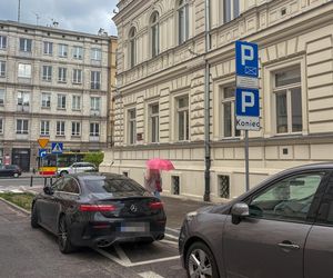 Grażyna Szapołowska - Szapcia jak parkujesz?