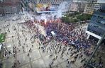 Kibice protestowali przeciwko imigrantom w centrum Katowic