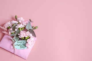 Kartki na imieniny Honoraty. Pobierz darmowe grafiki imieninowe z życzeniami dla Honoraty [11.01.2025]