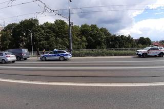 Dramat na trasie W-Z. Pieszy zmarł na chodniku