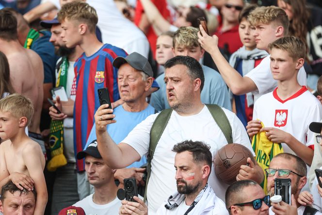 Kibice na meczu gwiazd Polska - Brazylia na Stadionie Śląskim