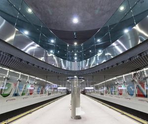 Metro w Warszawie już wozi pasażerów, ale wciąż są drążone nowe linie