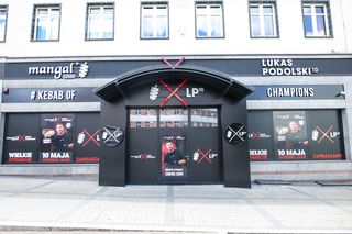 Nowy biznes Lukasa Podolskiego