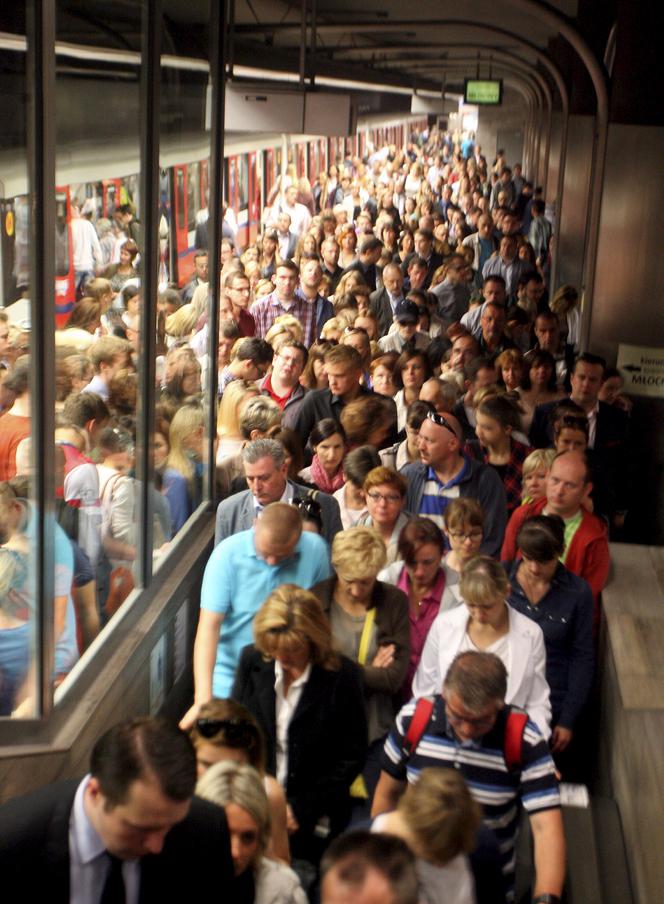 Metro częściej po wakacjach