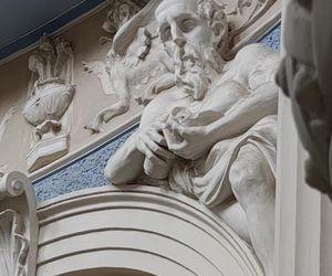 Najpiękniejszy basen w Polsce. Kąpiel pod kopułą jak z bajki na Dolnym Śląsku