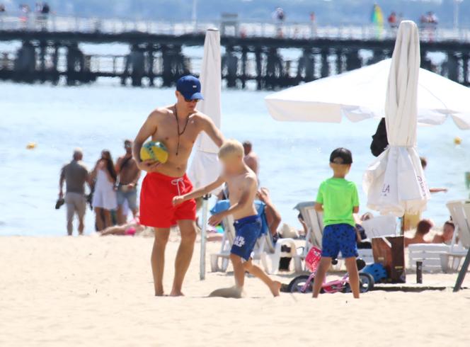 Marcin Moreczk jak  Adonis w Sopocie