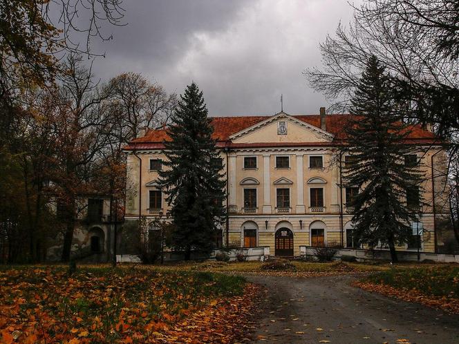 Pałace Potockich - zdjęcia. Zobacz wspaniałe rezydencje rodu