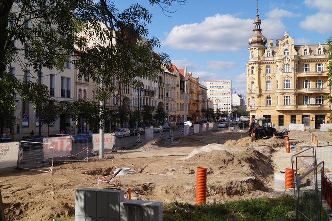 Trwa rewitalizacja pl. Wolności w Bydgoszczy. Zaglądamy na plac budowy! 