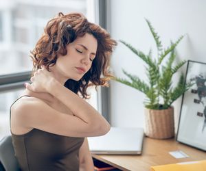 Kark - anatomia. Przyczyny i leczenie bólu karku