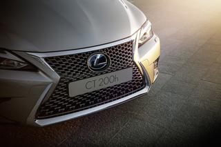 Lexus CT200h lifting 2018