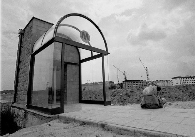 Tak otwierali metro w Warszawie w 1995 roku