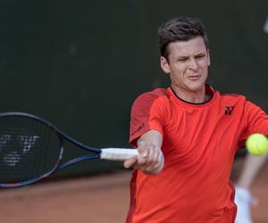 Hurkacz - Rinderknech O KTÓREJ GODZINIE gra Hurkacz mecz dzisiaj ATP Metz Polak walczy w ćwierćfinale KIEDY gra Hurkacz GODZINA meczu dzisiaj 23.09