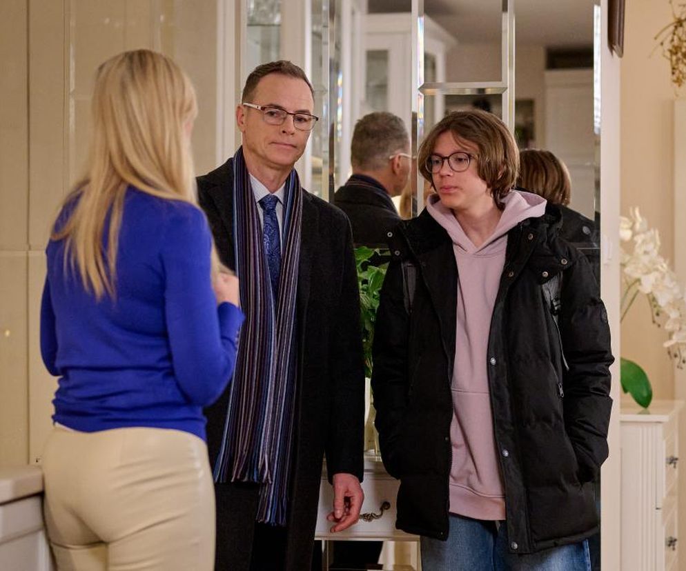 Na Wspólnej, odcinek 3823: Pożegnanie Cieślików z Kajtkiem! Po wyjeździe syna wrócą do siebie? - ZDJĘCIA