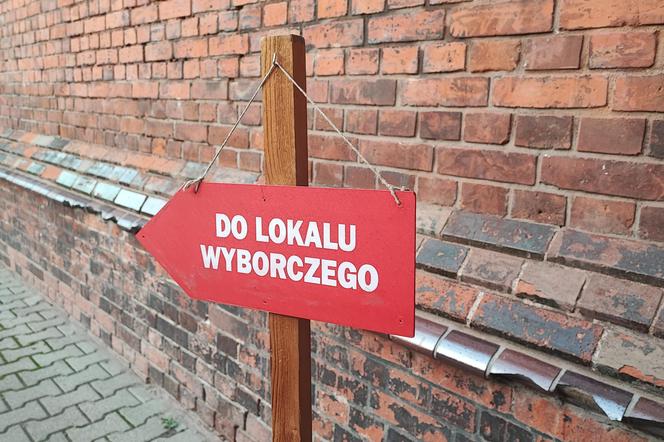 Pijany członek komisji wyborczej we Wrocławiu. Miał aż dwa promile 