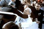 Papież Jan Paweł II postrzelony na placu św. Piotra
