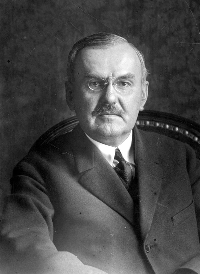Władysław Grabski – polityk narodowej demokracji, ekonomista i historyk, minister skarbu oraz dwukrotny premier II RP, autor reformy walutowej.