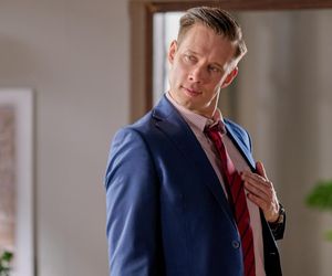 Na Wspólnej odc. 4102. Darek Żbik (Michał Mikołajczak)