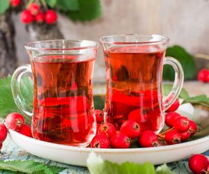 Głóg nie tylko na serce! Poznaj przepisy na zdrowe przetwory z jego owoców