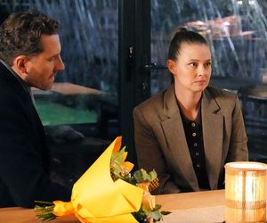 Barwy szczęścia odc. 3176. Szczepan Krajewski (Robert Gulaczyk), Gabrysia Niedzielska (Marta Juras)