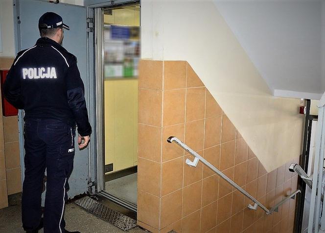 14-latek napadnięty w windzie. Bandyta recydywista nie miał skrupułów