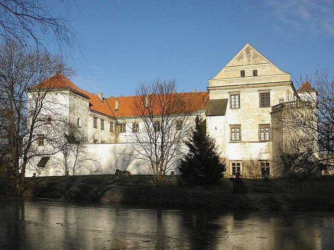 Zamek w Szydłowcu. Zobacz zdjęcia malowniczej rezydencji