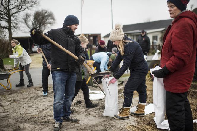 Groźny Orkan paraliżuje Wielką Brytanię i Danię. Są ofiary śmiertelne