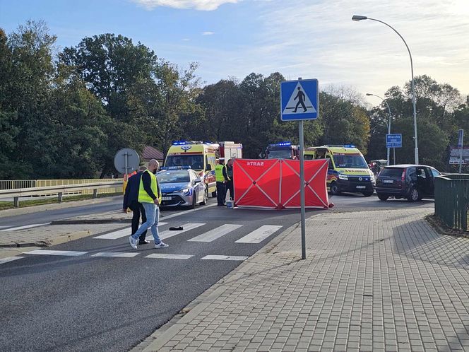 Przeworsk. 18-latek wjechał na pasach w ojca z dwójką dzieci! 6-letni chłopczyk nie miał szans