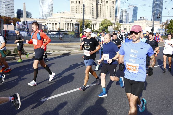 Uczestnicy 46. edycji Nationale-Nederlanden Maratonu Warszawskiego