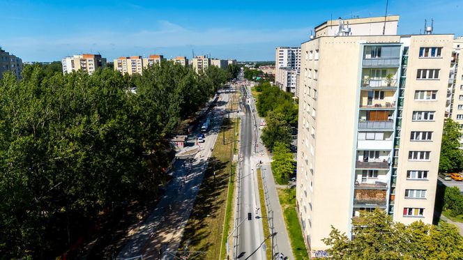 Tramwaj na Stegny w Warszawie w przeddzień otwarcia