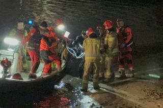 Dramatyczna akcja ratunkowa. 31-latek skoczył z mostu Poniatowskiego