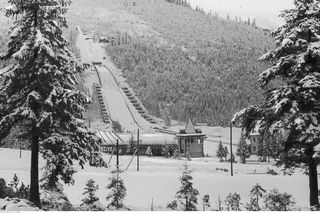 Mija 100 lat od otwarcia Wielkiej Krokwi. Jak powstawał legendarny obiekt? 