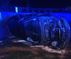 Śmiertelny wypadek pod Opocznem! 21-latek huknął w dom i wyleciał z BMW [ZDJĘCIA]