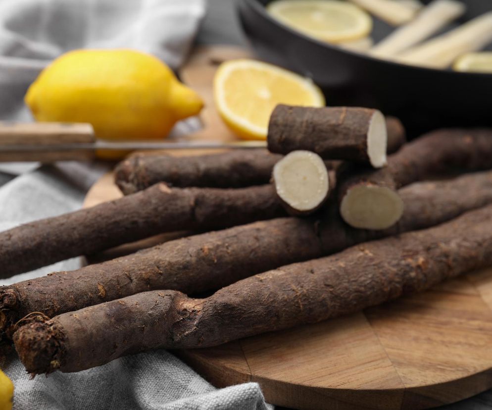 Wygląda jak pietruszka, ma smak ostryg. Zapomniane warzywo o niesamowitych właściwościach