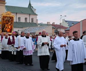 75 lat temu obraz Matki Boskiej w Lublinie zapłakał. Wierni uczcili rocznicę „Cudu lubelskiego” procesją różańcową