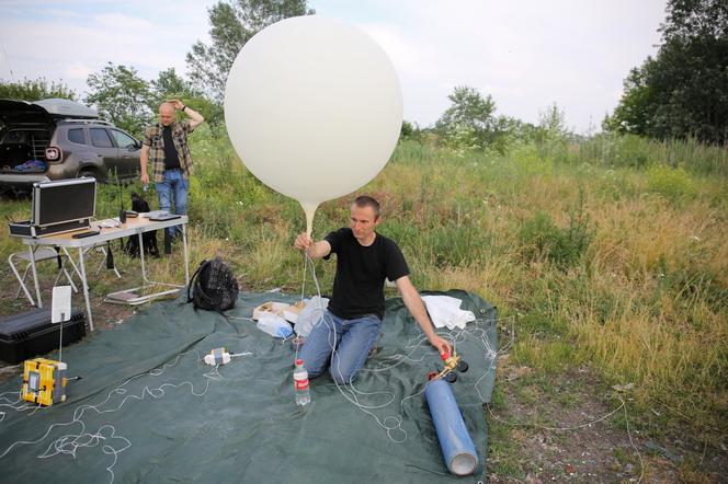  OTWOCK START BALONU STRATOSFERYCZNEGO