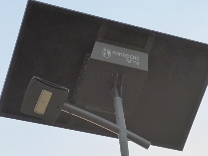 Nowe lampy na Antonińskiej