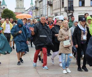 Lubelska Piesza Pielgrzymka na Jasną Górę 2024. Pątnikom deszcz niestraszny!