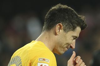 Barcelono, co ty robisz?! Piłkarze Xaviego na deskach w starciu z Gironą, 10 minut grozy! [WIDEO]