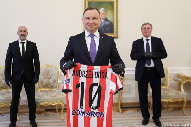Andrzej Duda otrzymał koszulkę Cracovii
