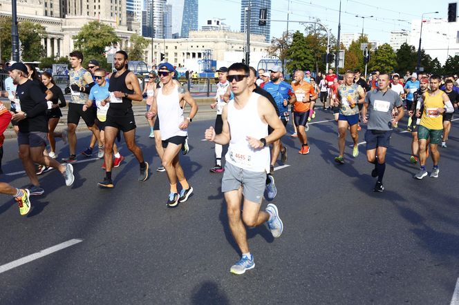 Uczestnicy 46. edycji Nationale-Nederlanden Maratonu Warszawskiego