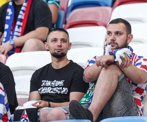 Górnik Zabrze - Termalica Nieciecza. Niesamowita atmosfera na Arenie Zabrze! Kibice Górnika dopingują swoją drużynę
